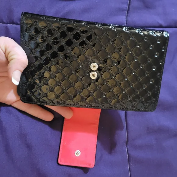 NWOT Kenneth Cole Reaction Wallet - Picture 2 of 7